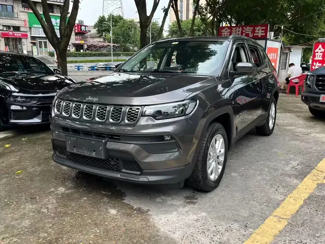 Jeep Compass 2021 220T Automatic Leading Edition