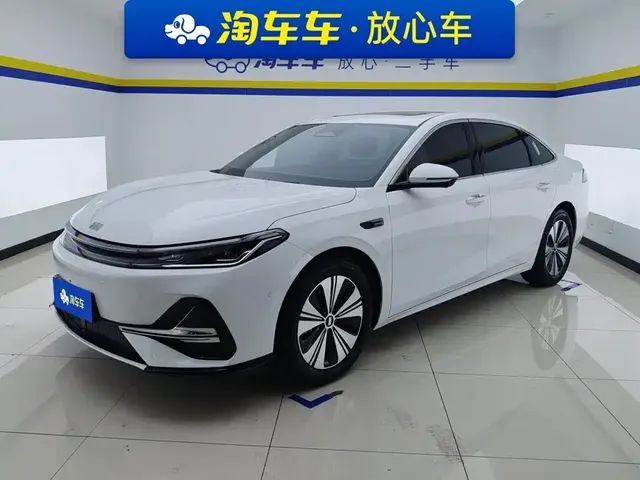 Geely Galaxy A7 2025 EM-i 150km Explorer+ Edition