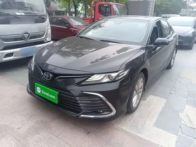 Toyota Camry 2021 2.0G Luxury Edition