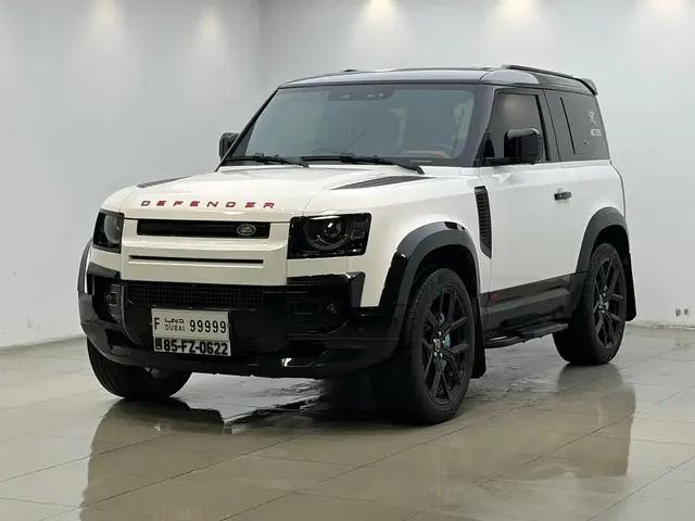 Land Rover Defender 2022 Model 90 2.0T P300 SE