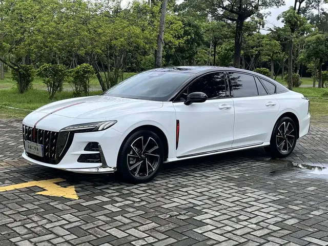 Hongqi H6 2024 Model 2.0T Elegance Edition