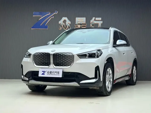 BMW iX1 2023 eDrive25L X Design Package