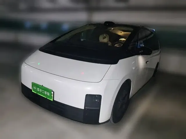 Li Auto MEGA 2024 Ultra