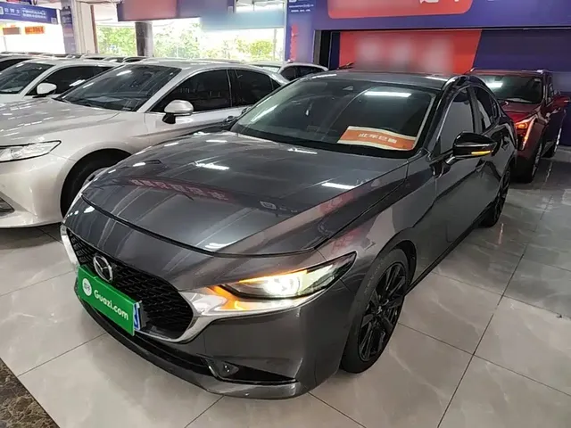 Mazda 3 Axela 2022 2.0L Automatic Quality Black Obsidian Edition