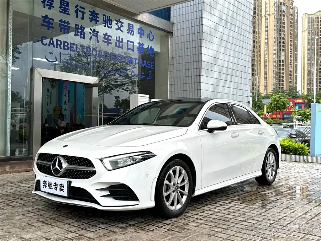 Mercedes-Benz A-Class 2021 A 200 L Sport Sedan Fashion Edition