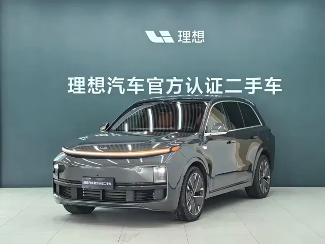 Li Auto Li L8 2025 Max Smart Renewal Edition