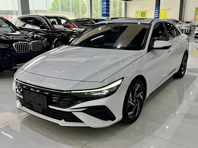Hyundai Elantra 2023 Model 1.5L CVT LUX Premium Edition