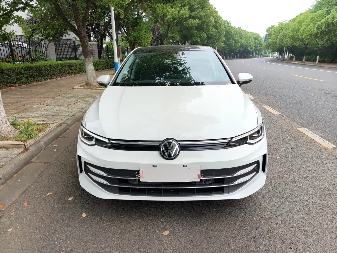 Volkswagen Golf 2025 300TSI Pro