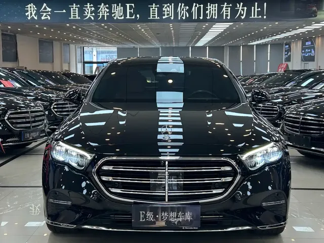 Mercedes-Benz E-Class 2024 E 300 L Fashion