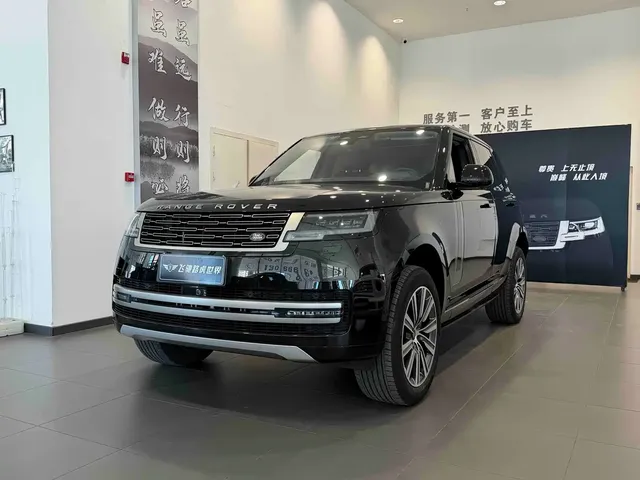 Land Rover Range Rover 2023 3.0 L6 360PS Golden Age Edition