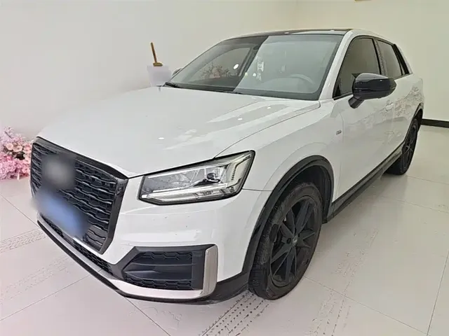 Audi Q2L 2018 35 TFSI Launch Exclusive Edition China VI