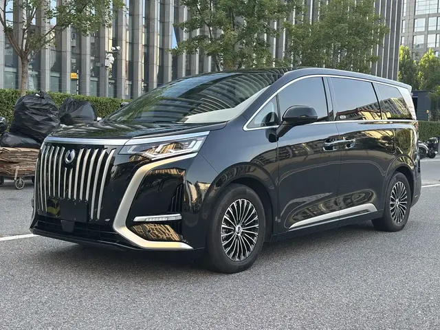 Denza D9 2024 EV 620 Premium
