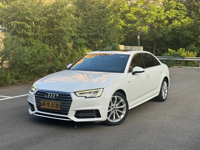 Audi A4L 2018 30th Anniversary 40 TFSI Sport