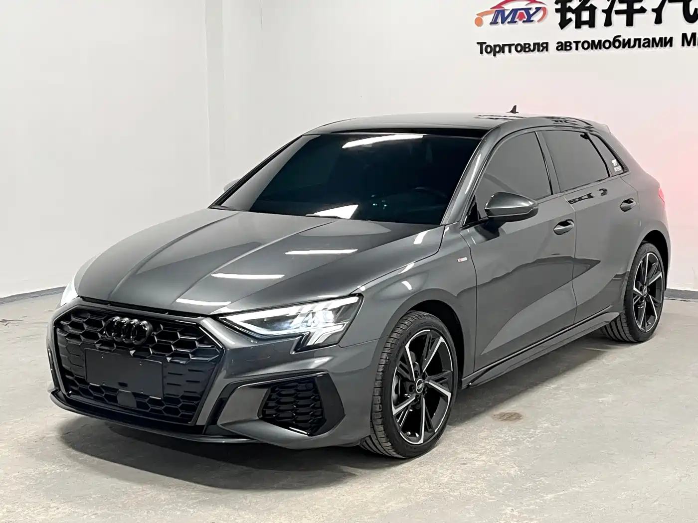 Audi A3 2023 Facelift Sportback 35 TFSI Fashion Sport