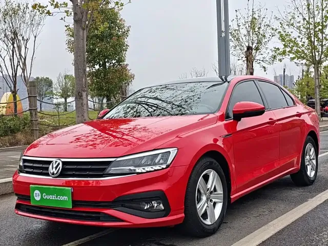 Volkswagen Lamando 2021 230TSI DSG Fashion Edition