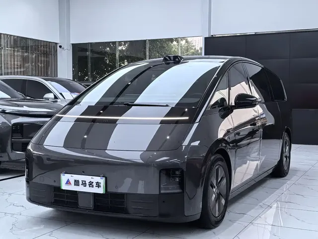 Li Auto MEGA 2025 Ultra Smart Renewal Edition
