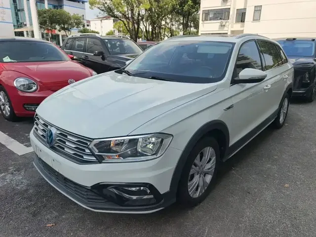 Volkswagen C-TREK 2017 1.6L Automatic Comfort