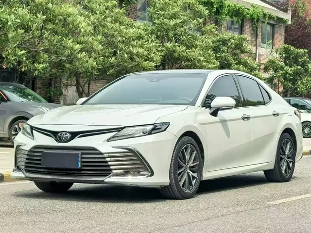 Toyota Camry 2021 2.5G Luxury Edition