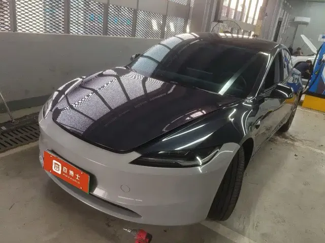 Tesla Model 3 2023 Rear-Wheel Drive