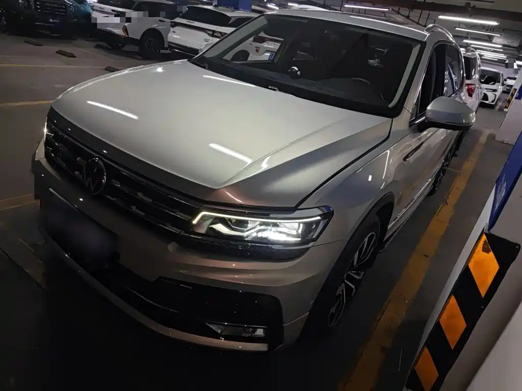 Volkswagen Tiguan L 2021 330TSI Automatic 2WD R-Line Flagship