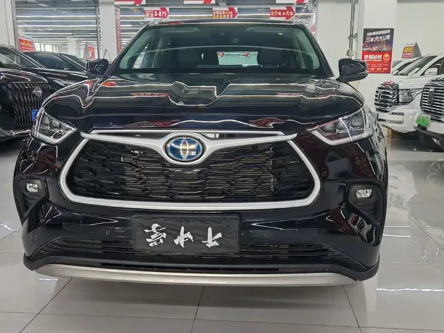 Toyota Highlander 2024 2.5L Smart Hybrid 4WD Premium 7-seater