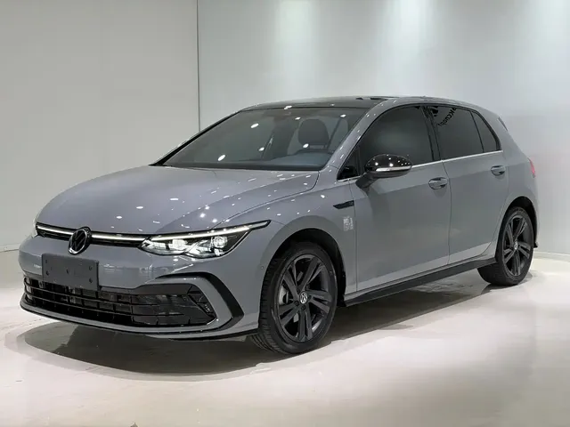 Volkswagen Golf 2023 Model 280TSI DSG R-Line