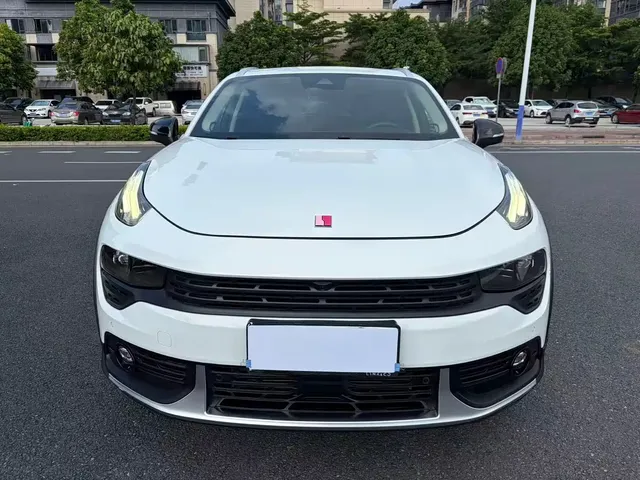 Lynk & Co 02 2018 1.5T DCT 2WD Power Pro Edition China V