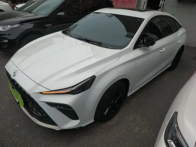 MG 5 Scorpio 2022 1.5T Trophy Sport Luxury Edition