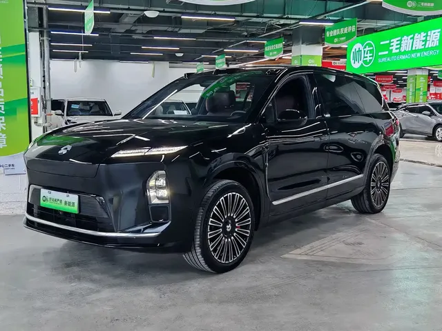 NIO ES8 2025 Model 6-Seat Executive Luxury Edition