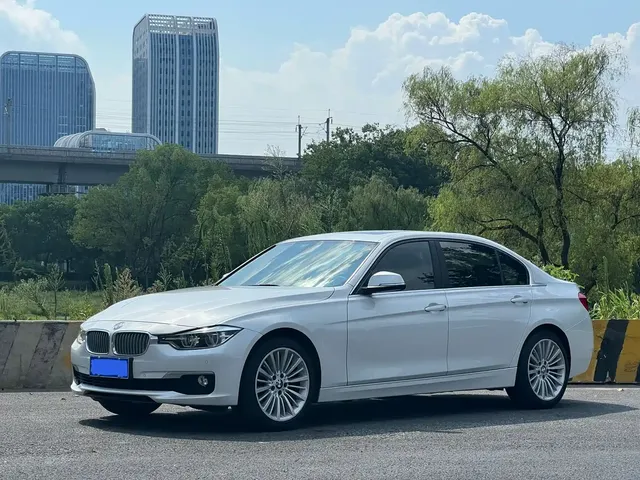 BMW 3 Series 2018 320Li Fashion Style