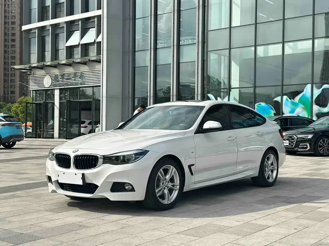 BMW 3 Series GT 2019 320i M Sport Package