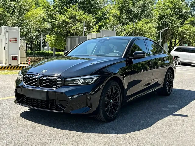 BMW 3 Series 2024 325Li M Sport Shadowline Package