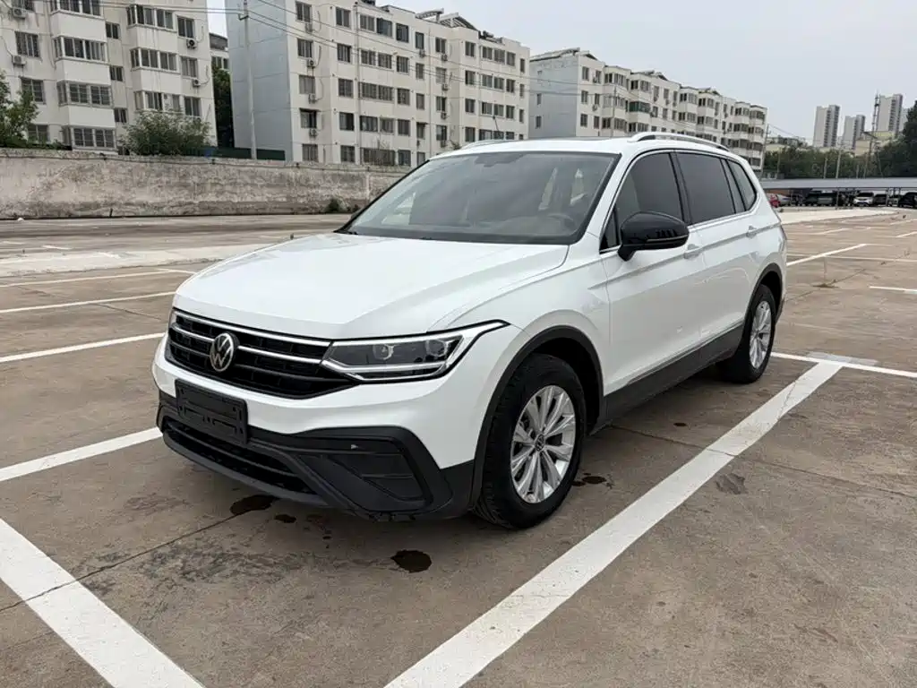 Volkswagen Tiguan L 2024 Outstanding 300TSI Auto 2WD Dragon Soaring Edition