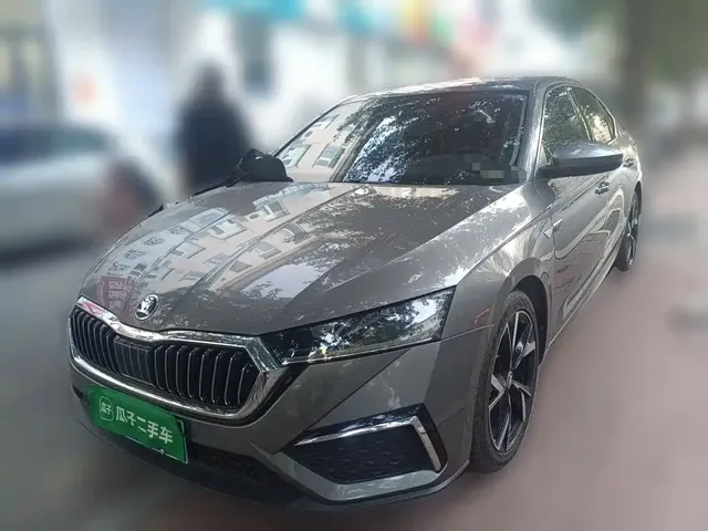 Škoda Octavia 2021 PRO TSI280 DSG Premium Edition