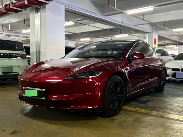 Tesla Model 3 2023 Rear-Wheel Drive
