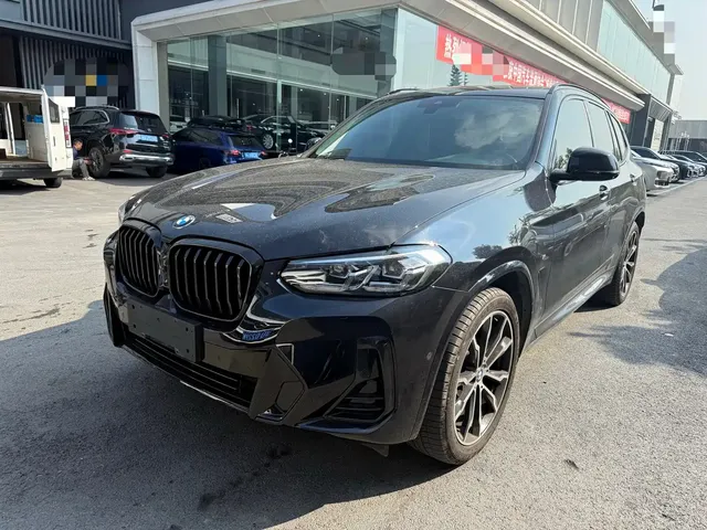 BMW X3 2023 xDrive30i Leading M Night Package