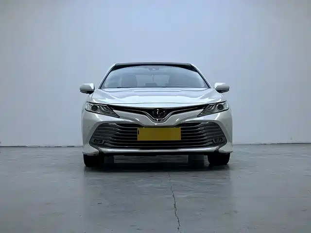 Toyota Camry 2019 Facelift 2.5G Luxury Edition