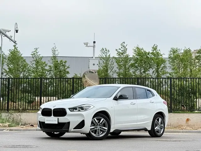 BMW X2 2023 sDrive25i M Sport Shadow Edition