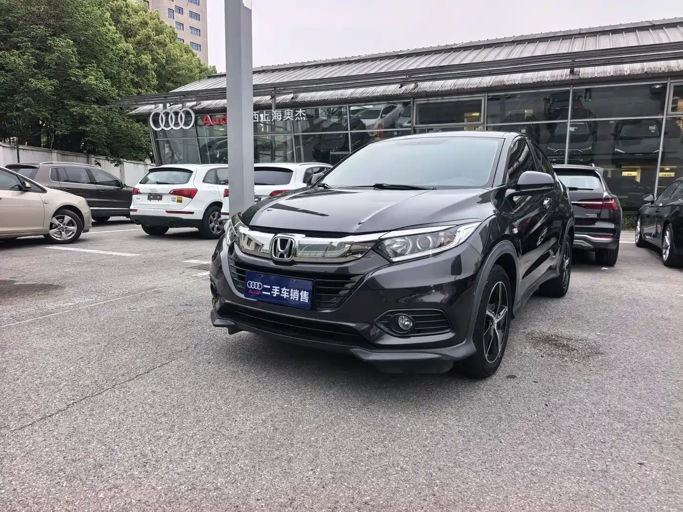 Honda Vezel 2020 1.5L CVT Luxury