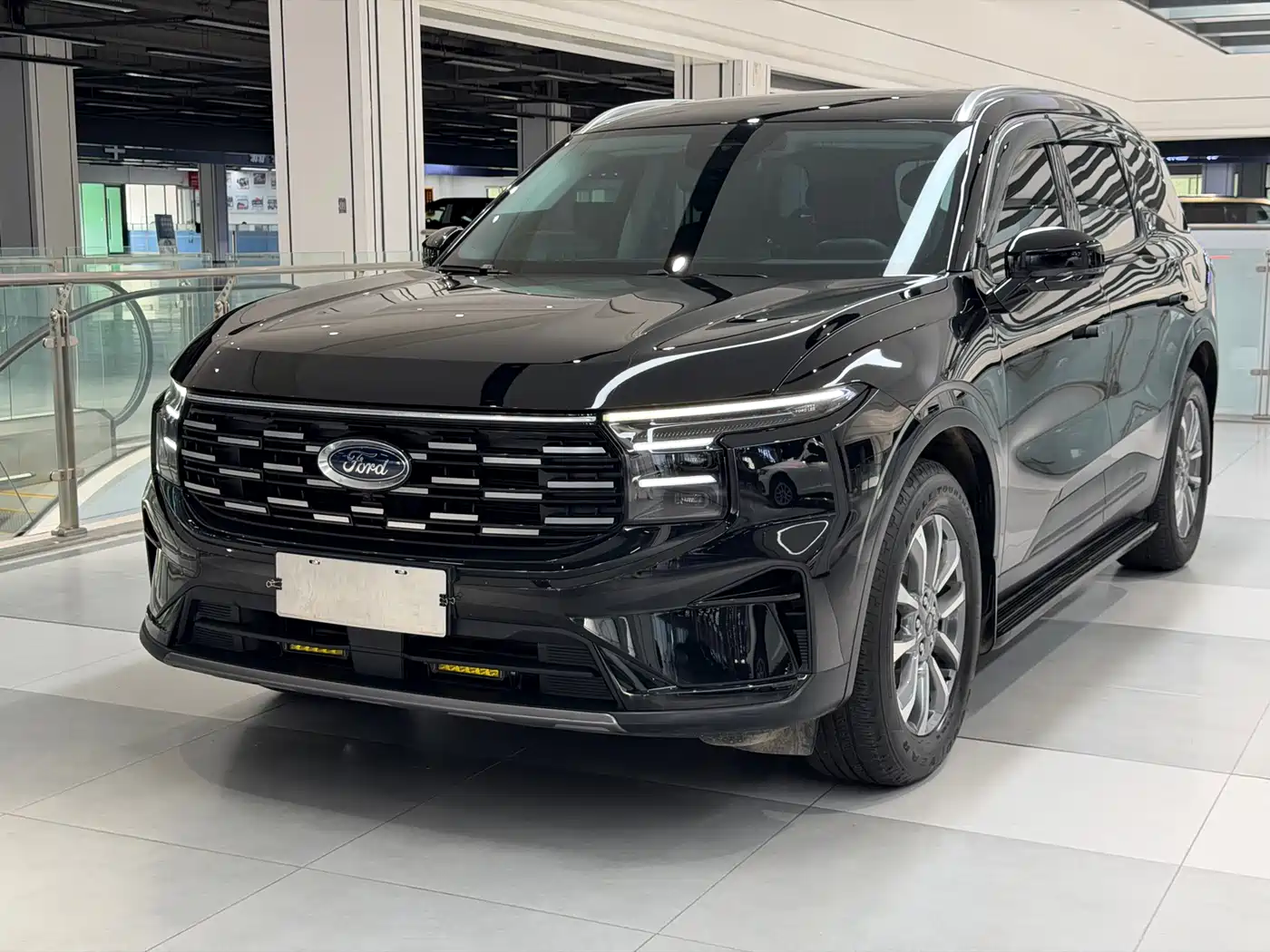 Ford Edge 2025 Edge L 2.0T EcoBoost FWD 7-seater Luxury