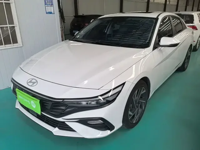 Hyundai Elantra 2023 1.5L CVT GLX Elite Edition