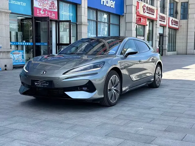 Denza Z9GT 2024 Model 1100 AWD Max Edition