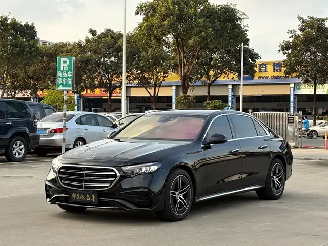 Mercedes-Benz E-Class 2024 E 300 L Fashion