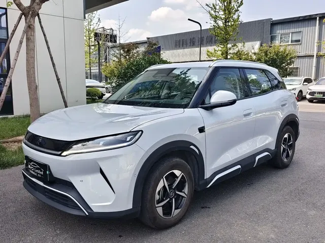 BYD Yuan UP 2025 Smart Drive Edition 401KM Surpassing Type
