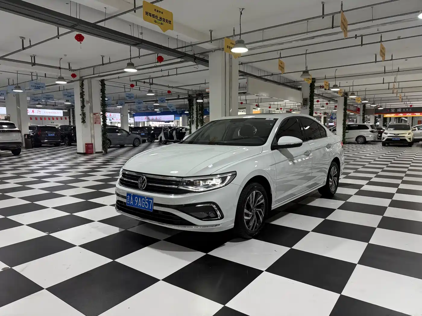 Volkswagen Bora 2023 200TSI DSG Smart Edition