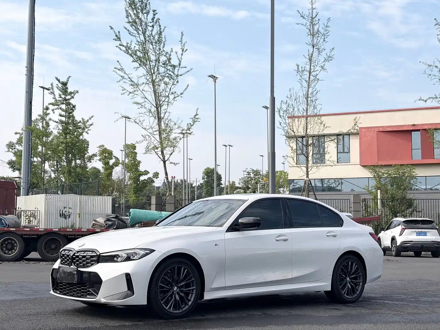 BMW 3 Series 2024 325i M Sport Shadowline Package