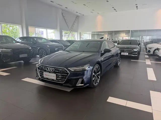 Audi A7L 2022 55 TFSI quattro S-line Zhiyuan Crystal Package