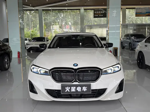 BMW i3 2024 eDrive 40 L Night Sport Package