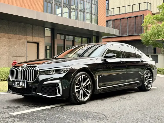BMW 7 Series 2019 Facelift 730Li M Sport Package