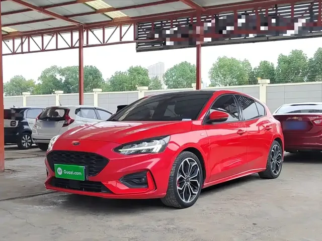 Ford Focus 2020 Hatchback EcoBoost 180 Automatic ST Line